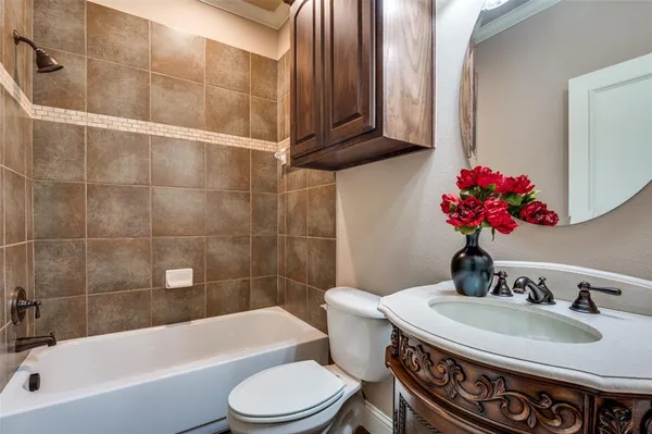 $549,000 | 1854 Masters Drive, DeSoto, TX 75115