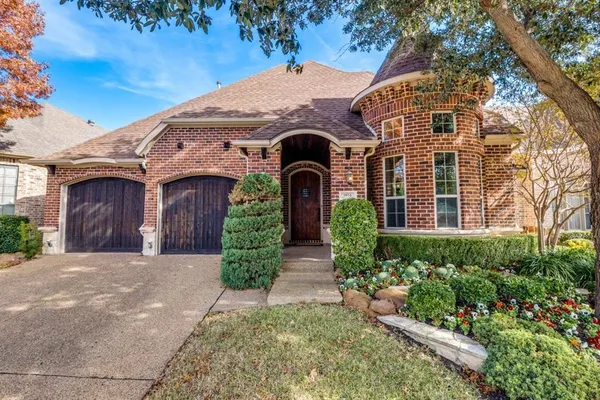 $549,000 | 1854 Masters Drive, DeSoto, TX 75115