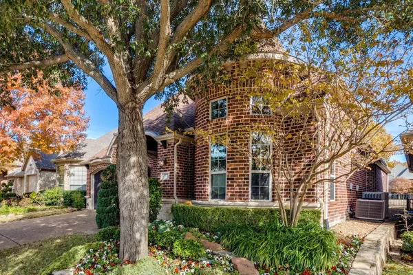 $549,000 | 1854 Masters Drive, DeSoto, TX 75115