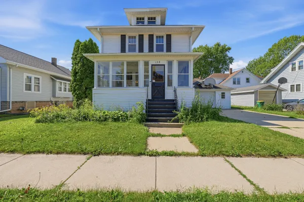 $184,900 | 154 East 11th Street, Fond du Lac, WI 54935