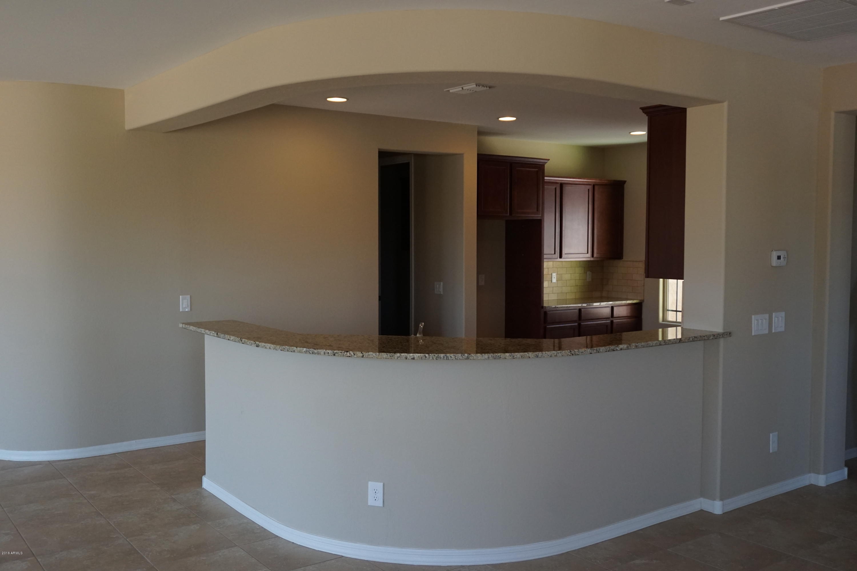 2537 West Royer Road Phoenix, AZ 85085 - Photo 5 of 17 KTICHEN