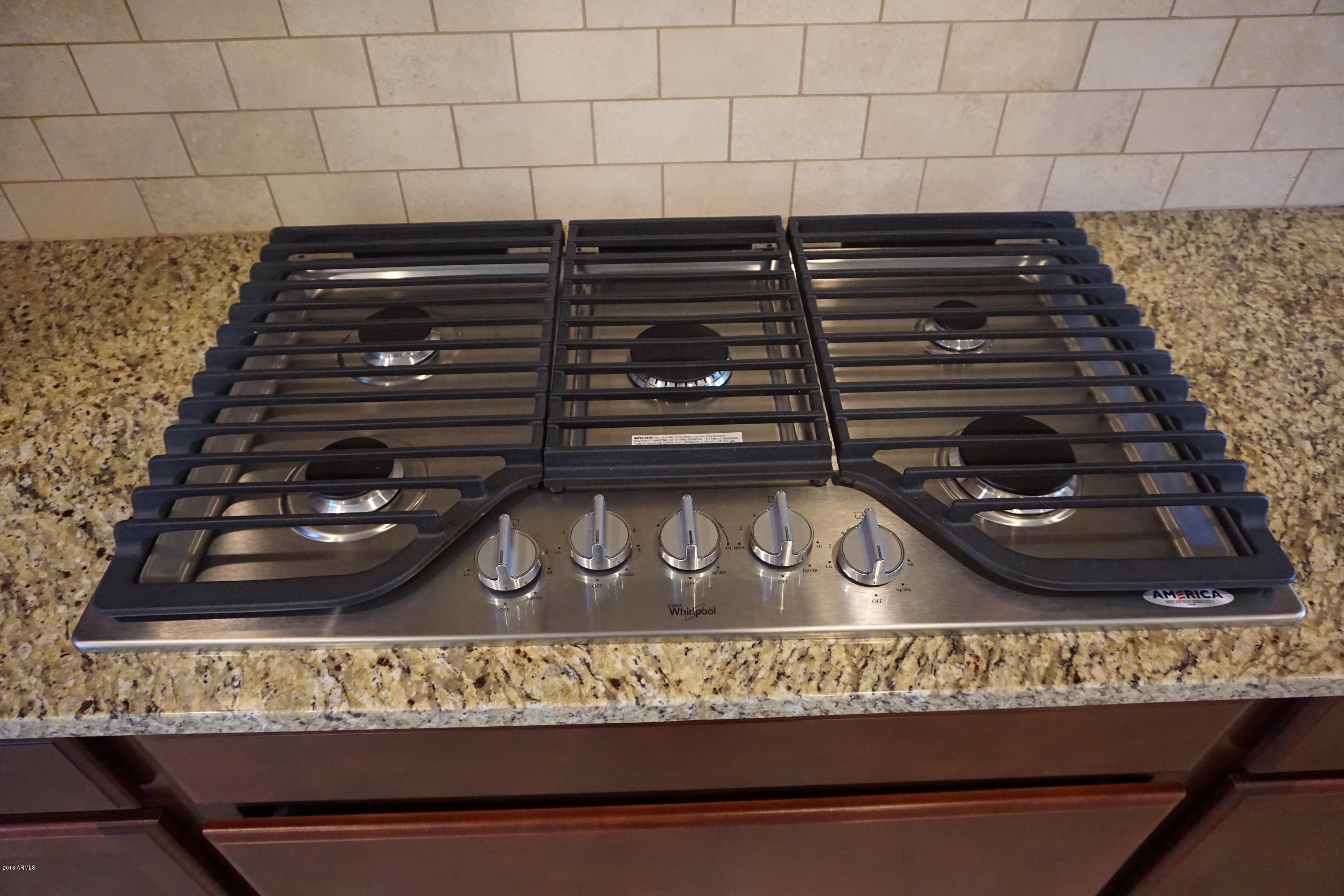 2537 West Royer Road Phoenix, AZ 85085 - Photo 6 of 17 STOVE