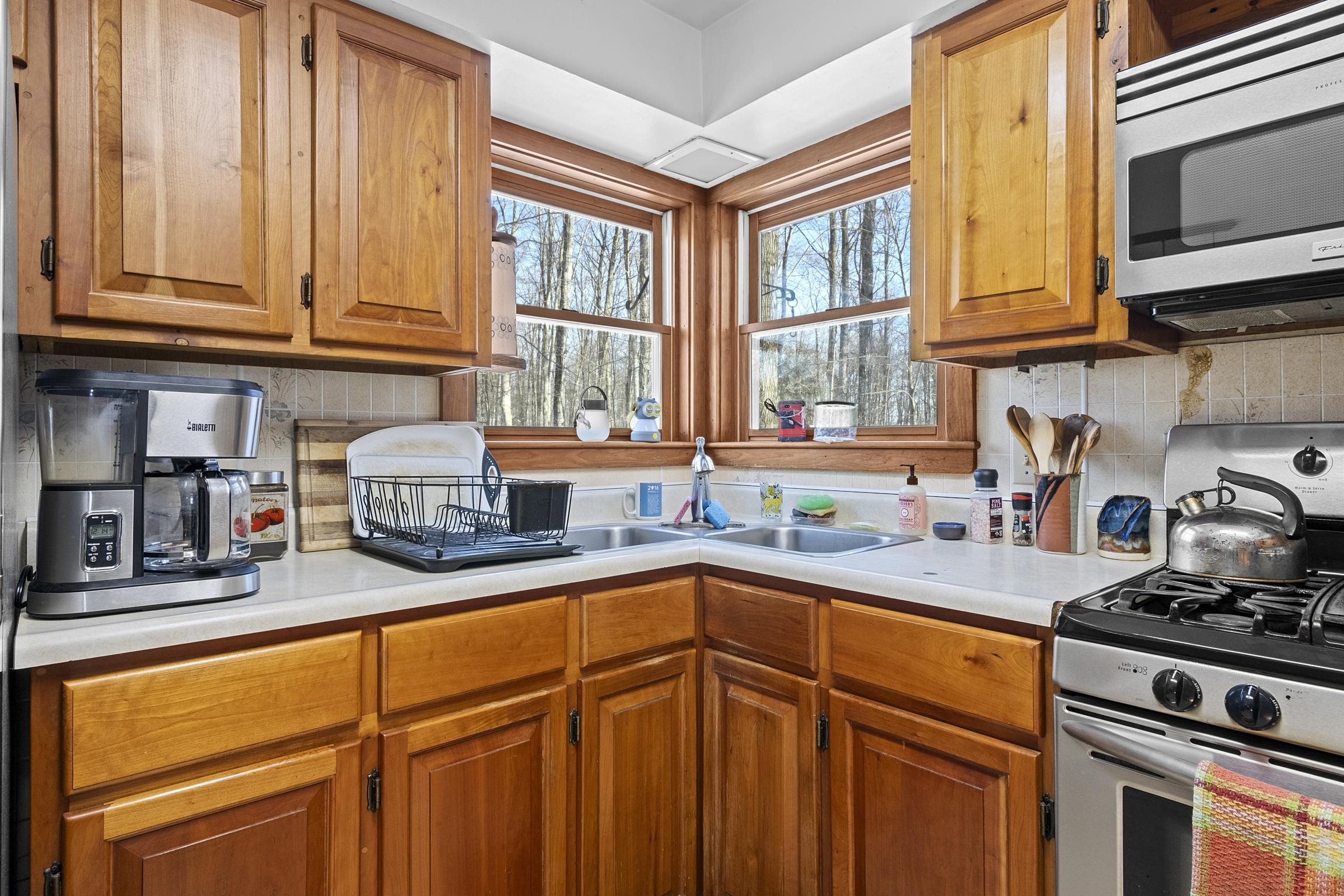 765 South Marshall Road Beulah, MI 49617 - Photo 12 of 43