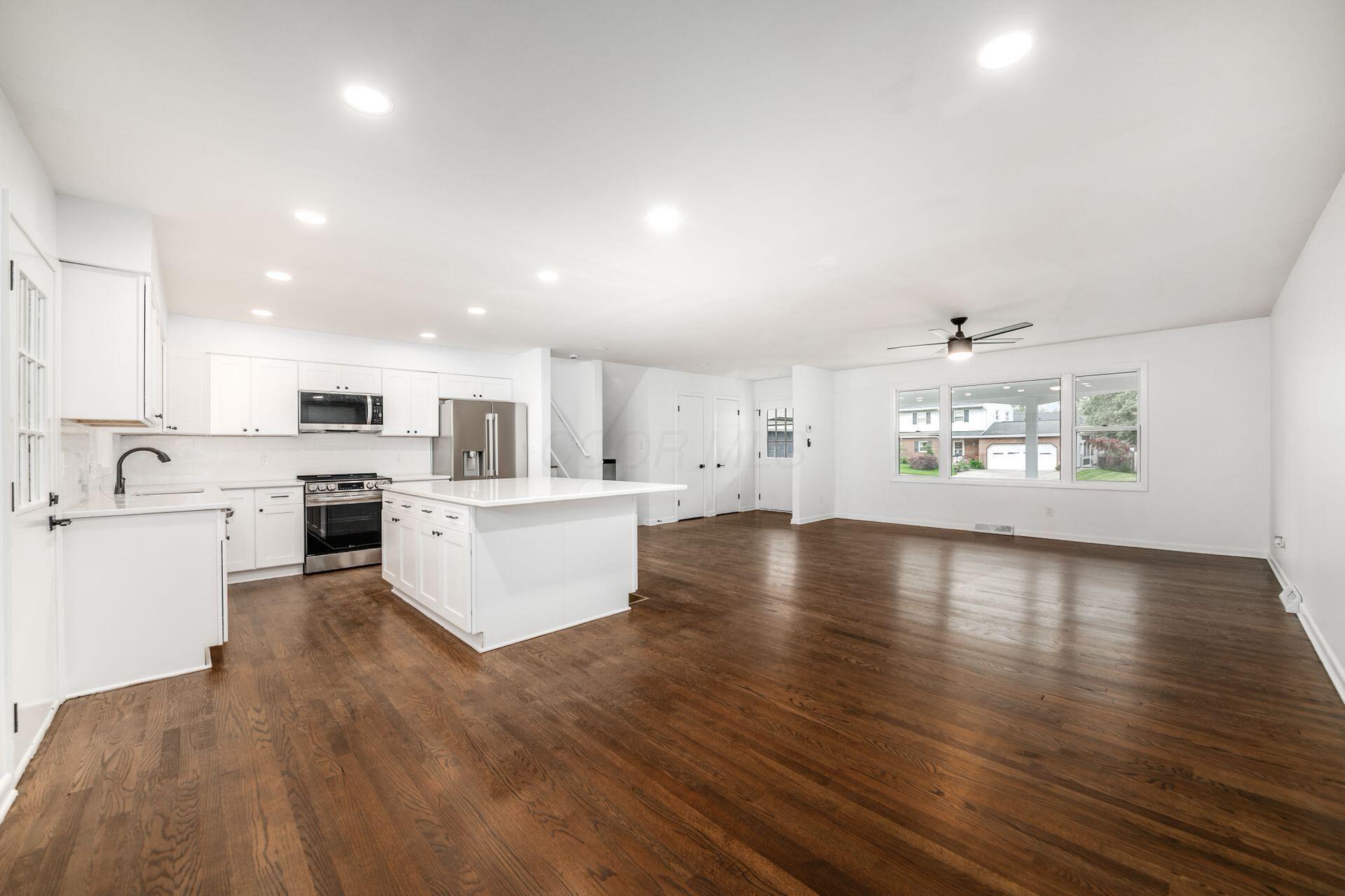 265 Storington Road Westerville, OH 43081 - Photo 9 of 39 011_0d53e_L 265 Storington092