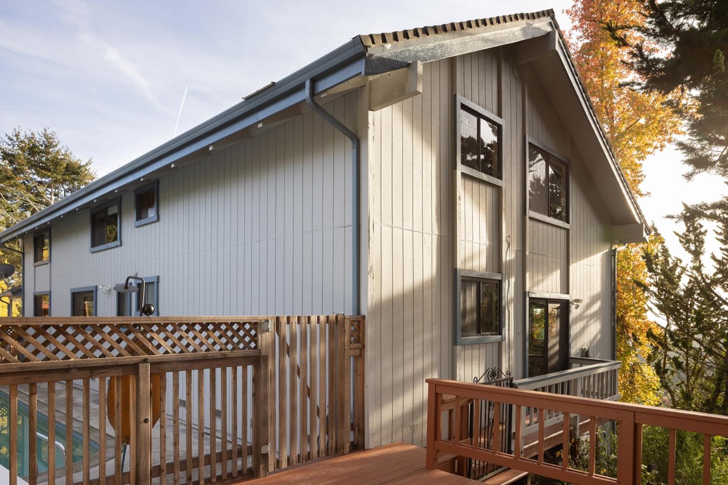 530 Quail Run Road Aptos, CA 95003 - Photo 21 of 25 a view of a house with a small yard