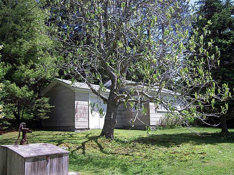 320 Wallston Road Tenants Harbor, ME 04860 - Photo 12 of 25 2-car garage with attached yard shed.