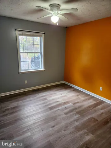 $2,700 | 88 Crab Apple Court, Linden, VA 22642