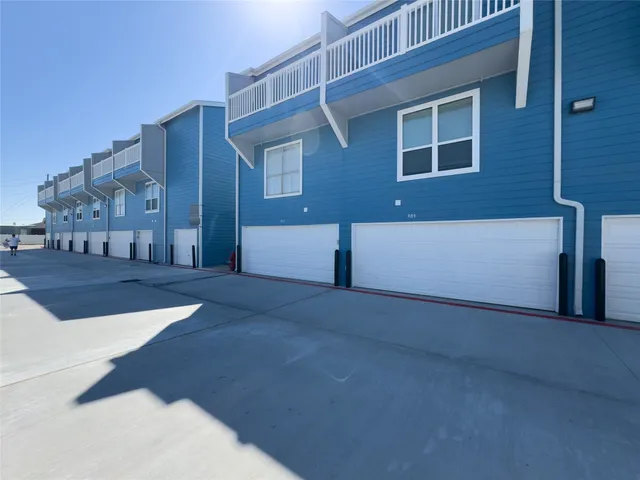 $164,888 | 3506 Cove View Boulevard, Unit 911, Galveston, TX 77554