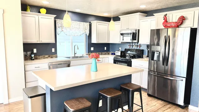 $464,999 | 993 South Kalahari Avenue, Kuna, ID 83634