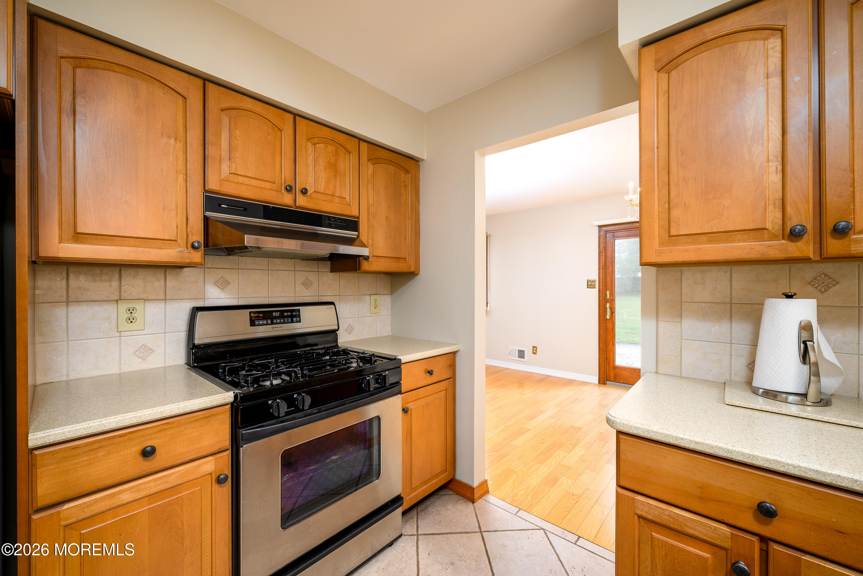 48 Starlight Road Howell, NJ 07731 - Photo 11 of 35 48_Starlight_Rd-33