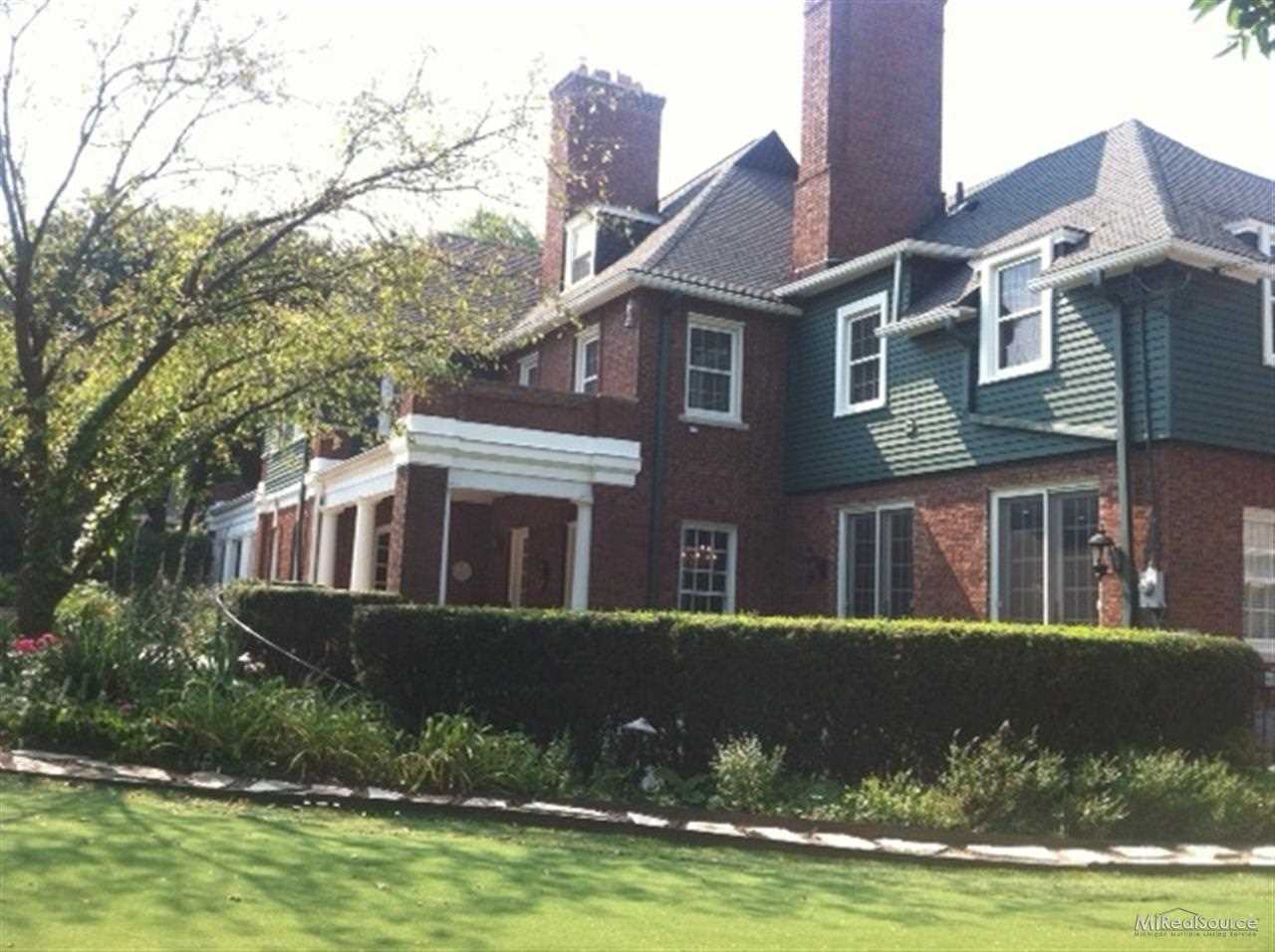 1008 Yorkshire Road Grosse Pointe, MI 48230 - Photo 22 of 30 31162644-21.JPG