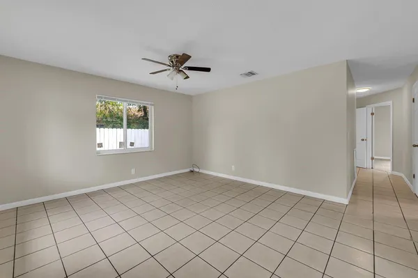 $699,900 | 728 20th Street, West Palm Beach, FL 33407