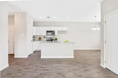 $399,900 | 5911 Westover Street, Houston, TX 77033