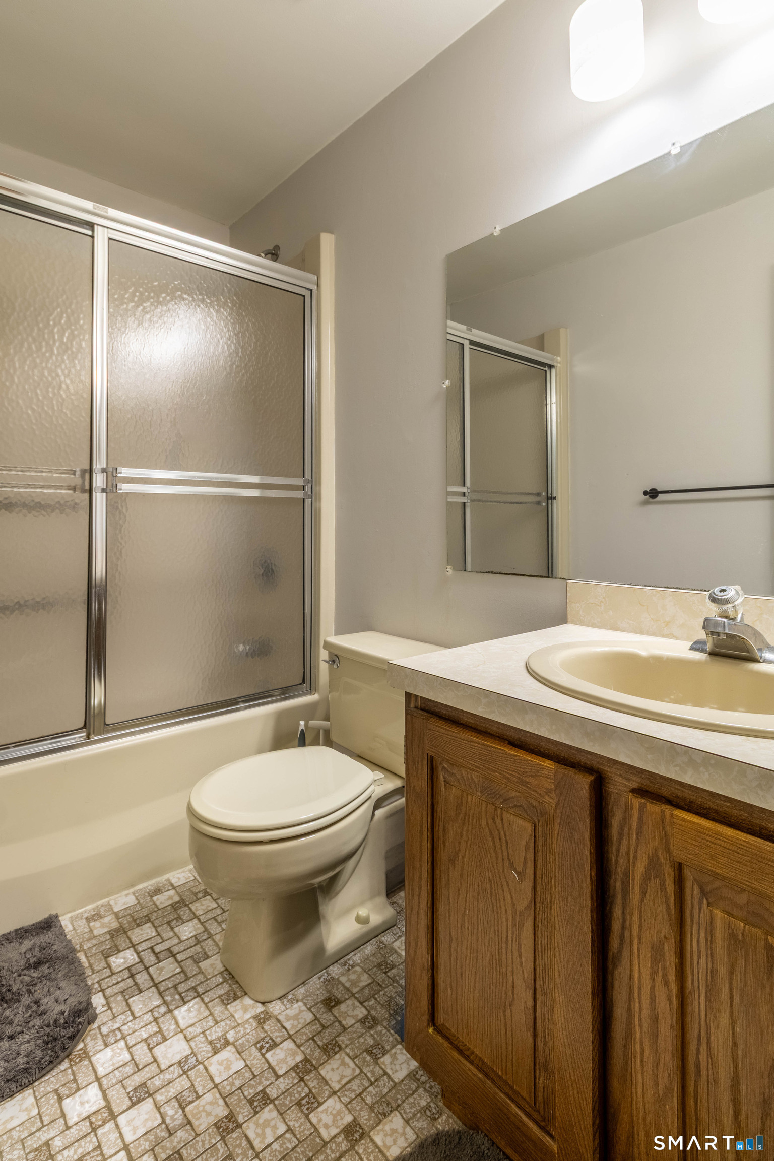 283 Strawberry Circle Windsor, CT 06095 - Photo 18 of 30