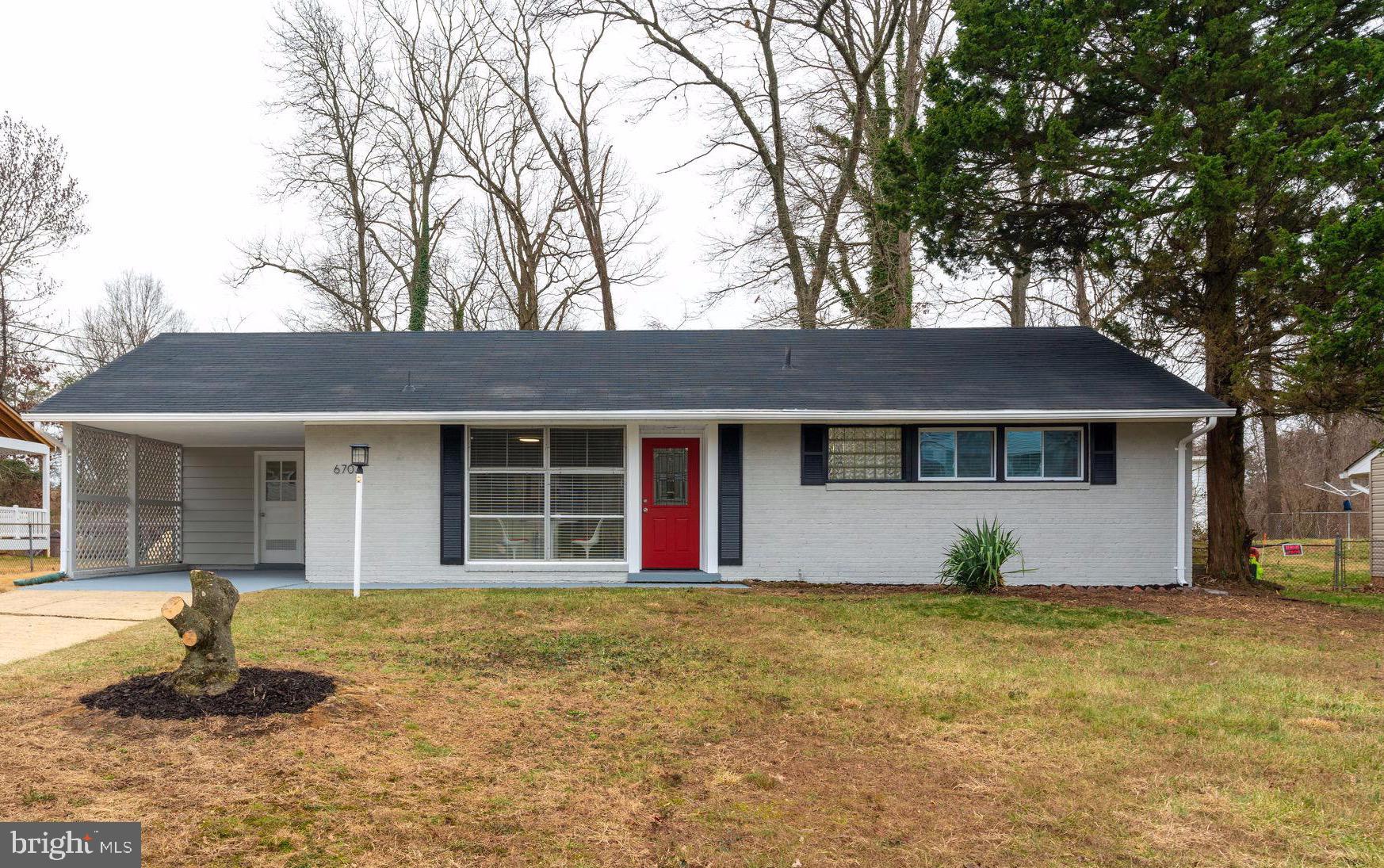 6703 Hopewell Avenue Springfield, VA 22151 - Photo 3 of 48 Gallery Image 3