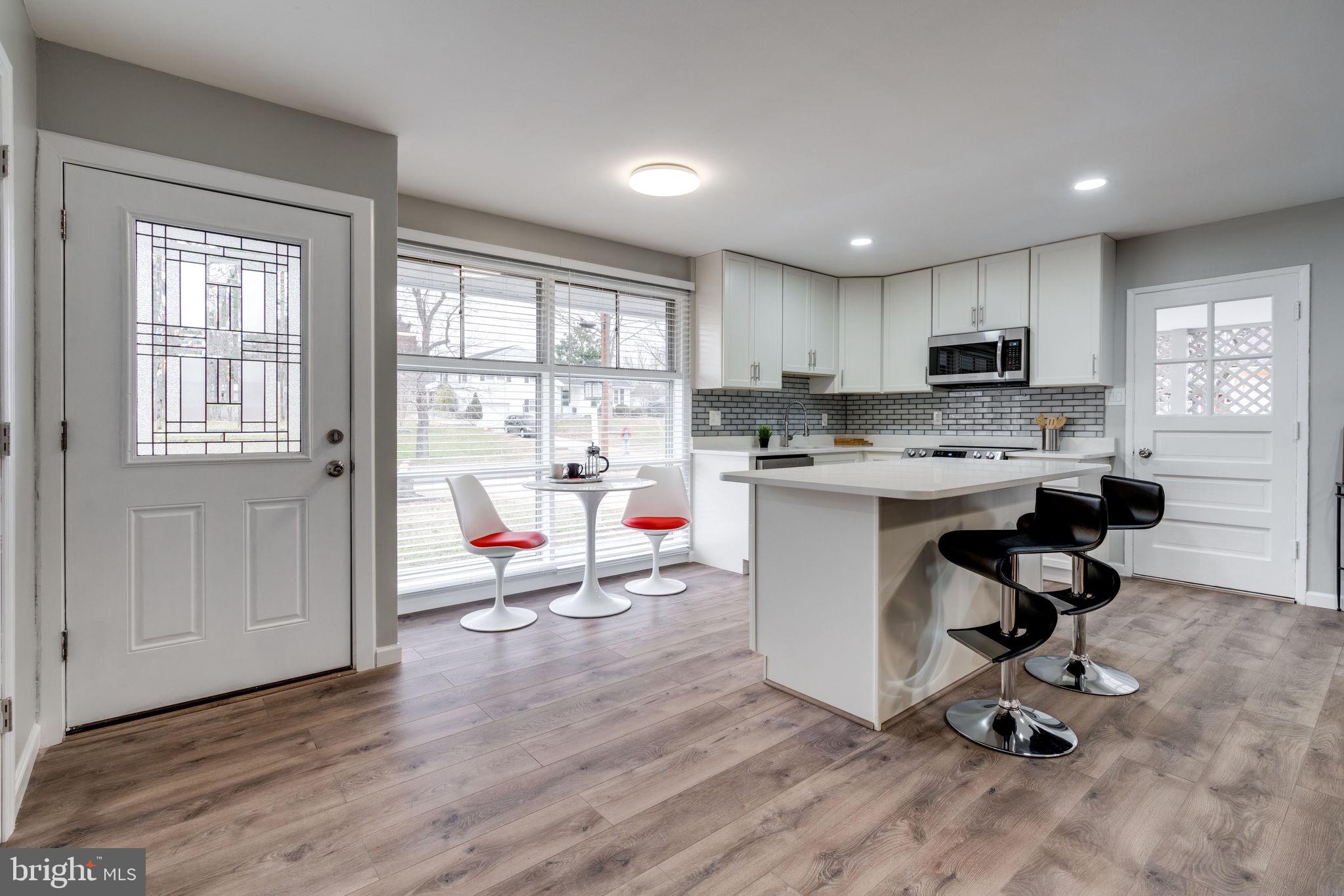 6703 Hopewell Avenue Springfield, VA 22151 - Photo 4 of 48 Gallery Image 4