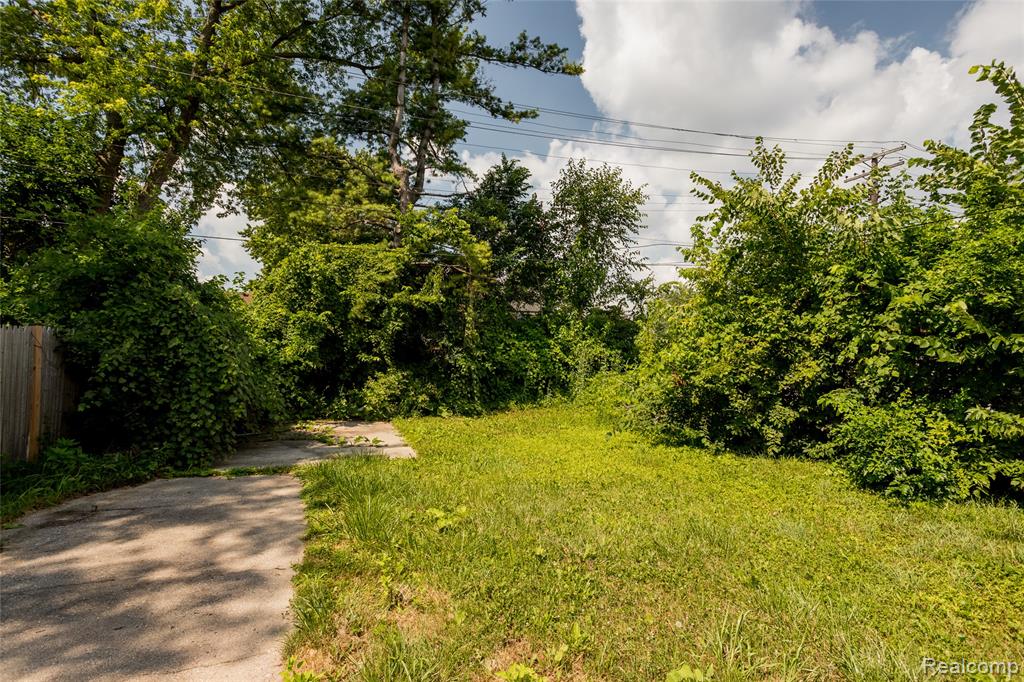4267 Cadieux Road Detroit, MI 48224 - Photo 22 of 23