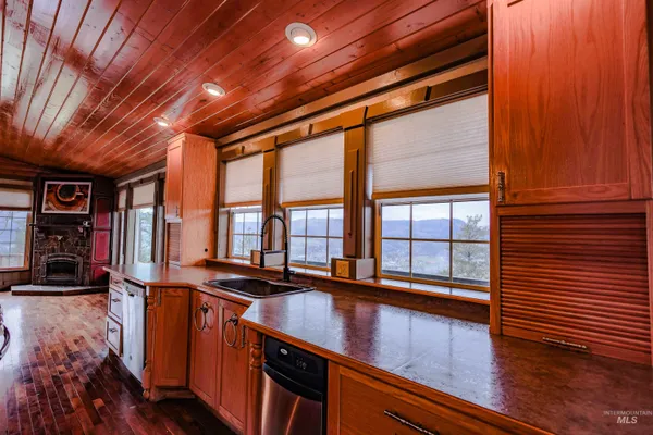 $554,000 | 402 Beaverslide Road, Kamiah, ID 83536