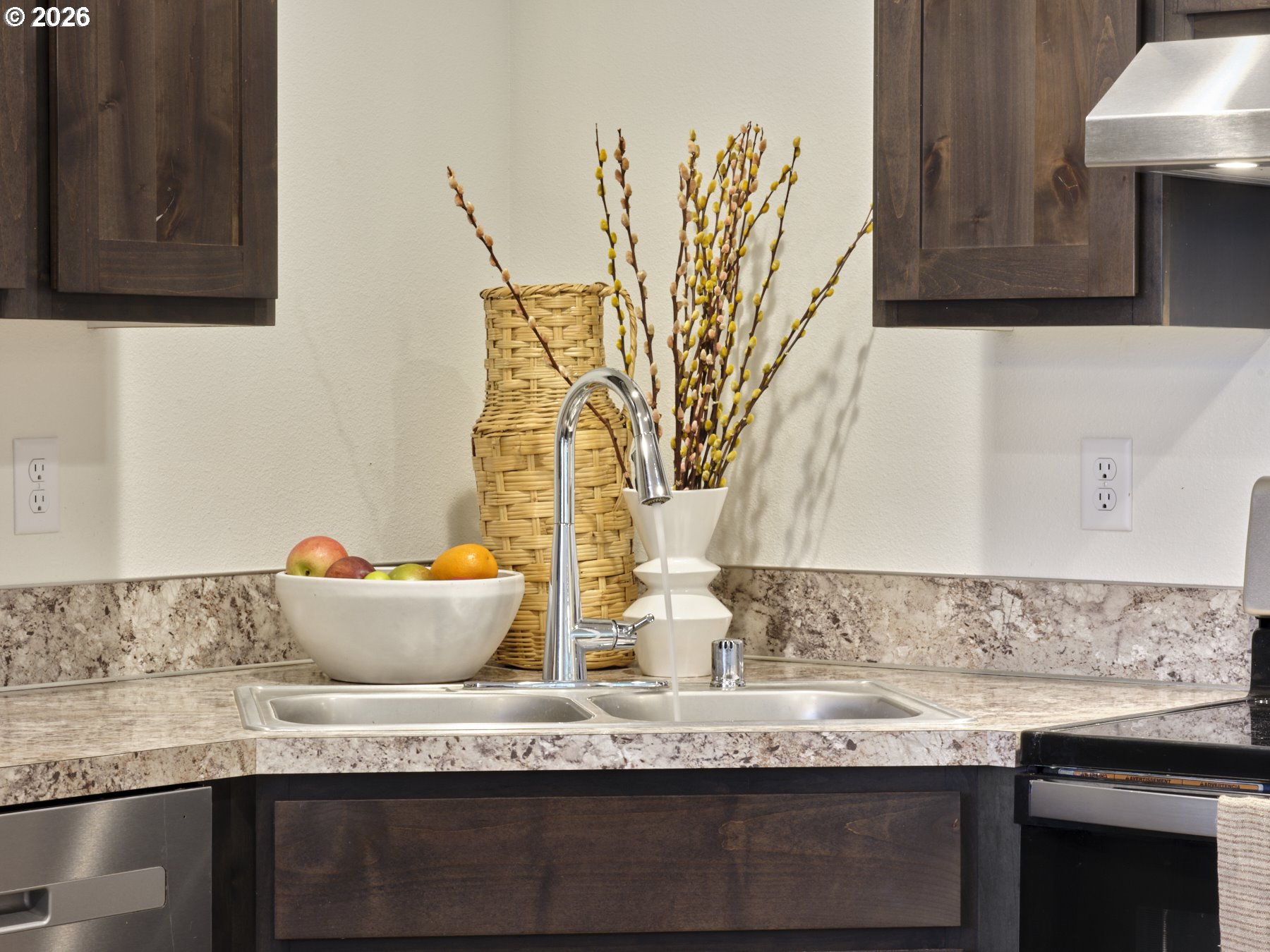 497 Hart Road Winlock, WA 98596 - Photo 12 of 36 Kitchen