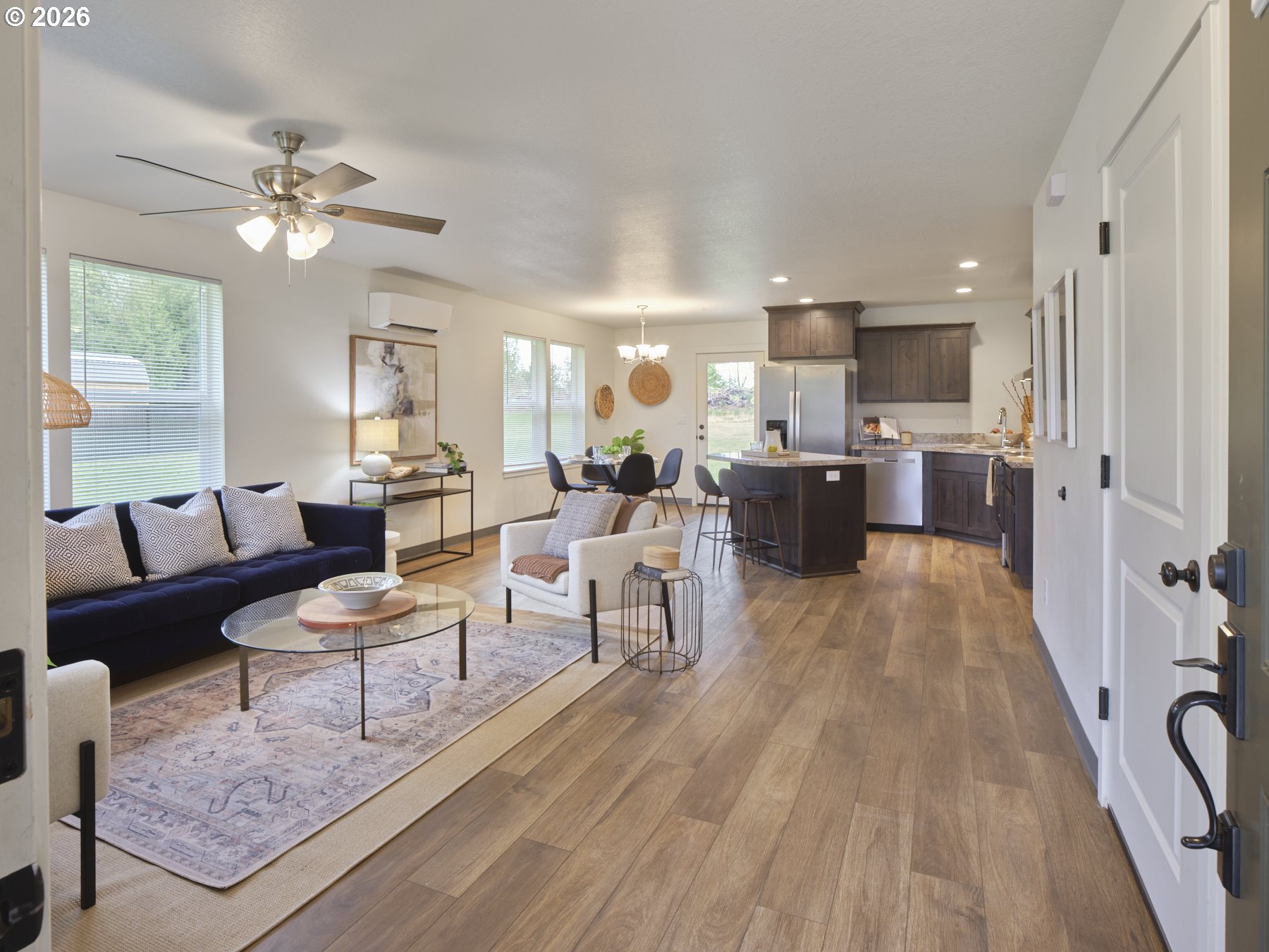 497 Hart Road Winlock, WA 98596 - Photo 5 of 36 Entrance/Foyer