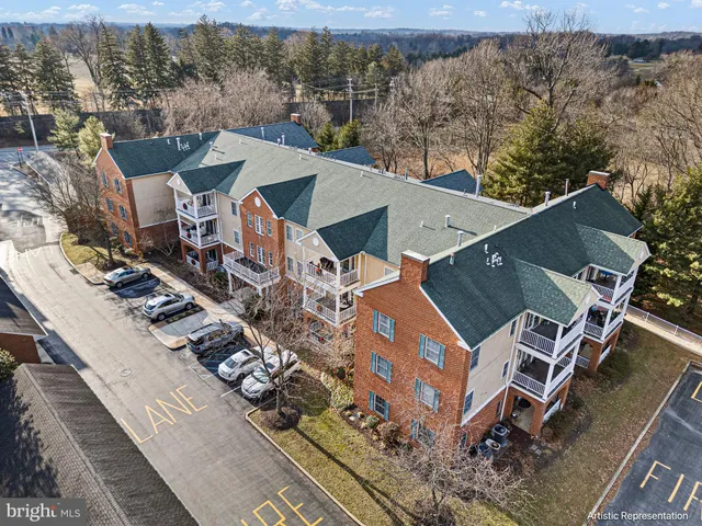 $330,000 | 1515 Rockland Road, Unit 301, Wilmington, DE 19803