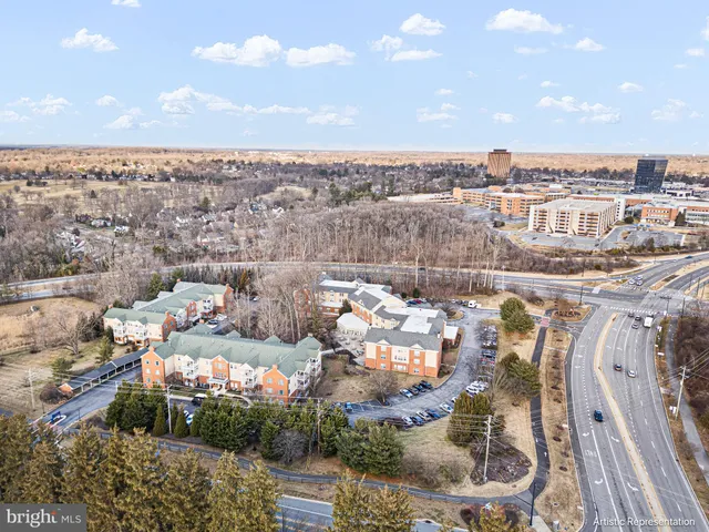 $330,000 | 1515 Rockland Road, Unit 301, Wilmington, DE 19803