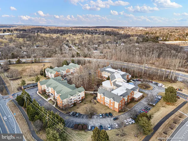 $330,000 | 1515 Rockland Road, Unit 301, Wilmington, DE 19803