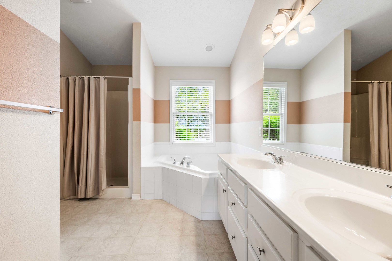 3708 Rave Road Bloomington, IL 61704 - Photo 22 of 45 Gallery Image 22