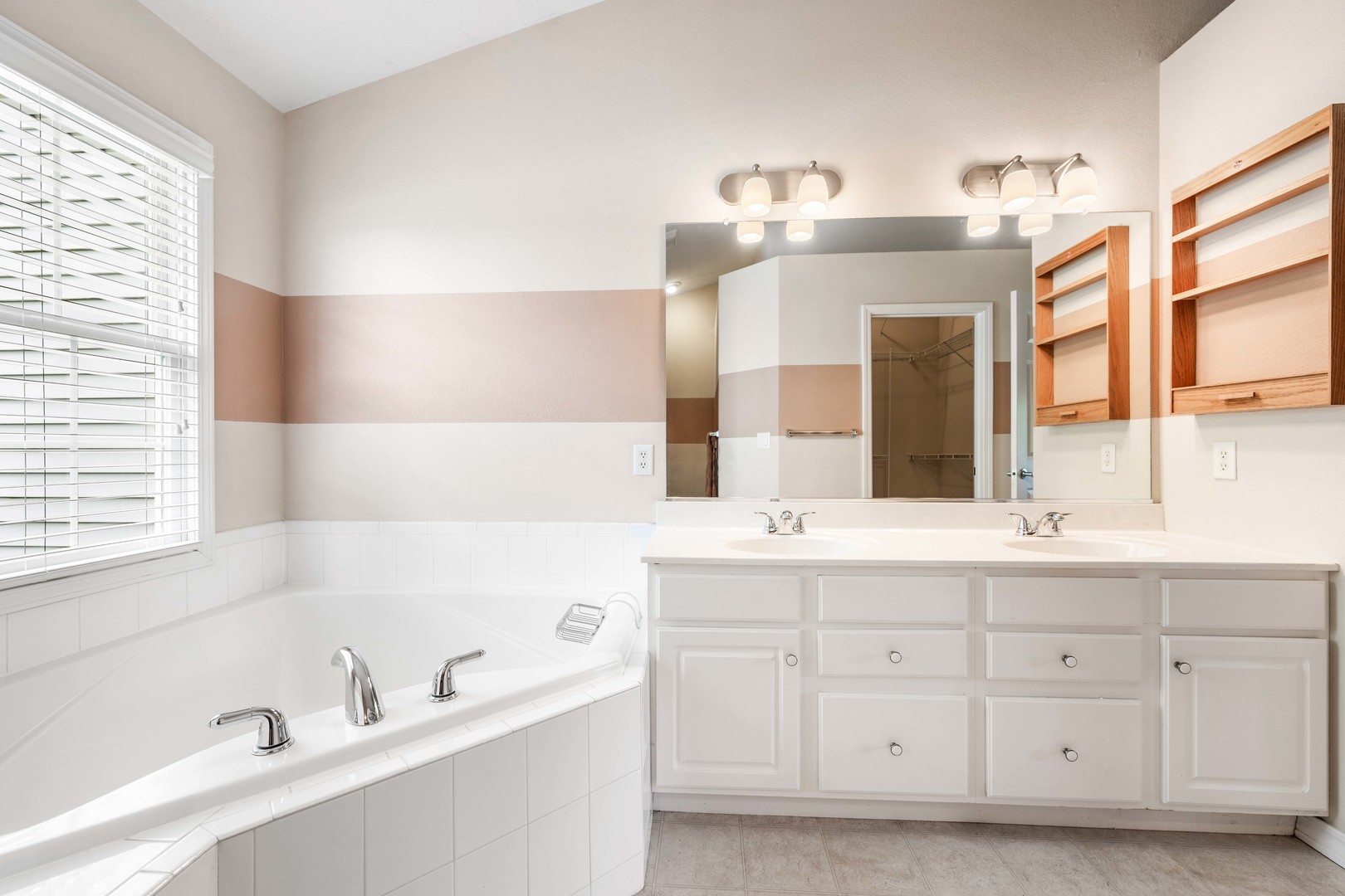 3708 Rave Road Bloomington, IL 61704 - Photo 23 of 45 Gallery Image 23