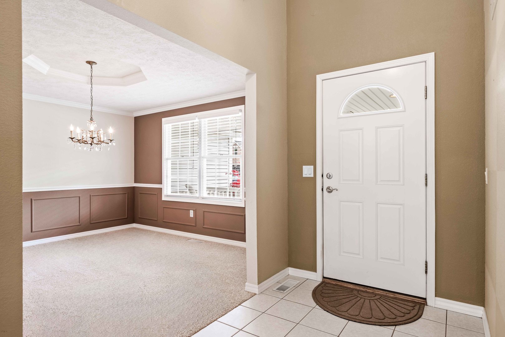 3708 Rave Road Bloomington, IL 61704 - Photo 7 of 45 Gallery Image 7