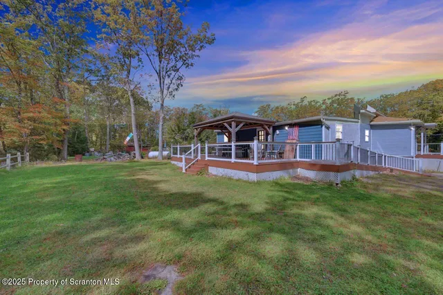 $230,000 | 50 Little Lake Road, Lake Ariel, PA 18436