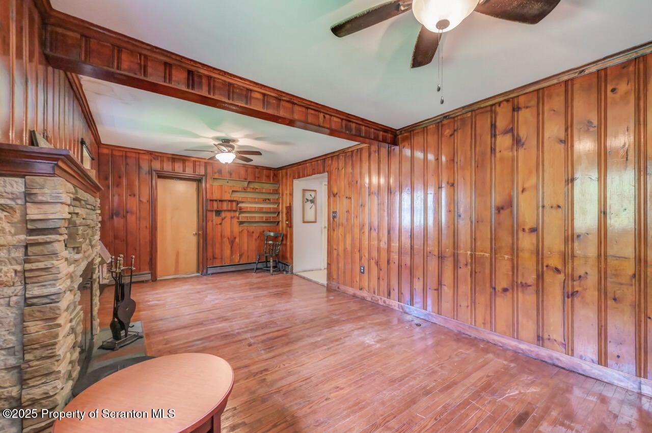 50 Little Lake Road Lake Ariel, PA 18436 - Photo 17 of 73 Living Room