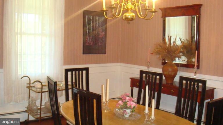 2635 Daisy Road Woodbine, MD 21797 - Photo 11 of 27 Dining Room