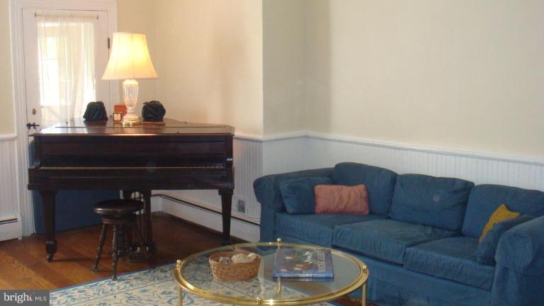 2635 Daisy Road Woodbine, MD 21797 - Photo 10 of 27 Living Room #2