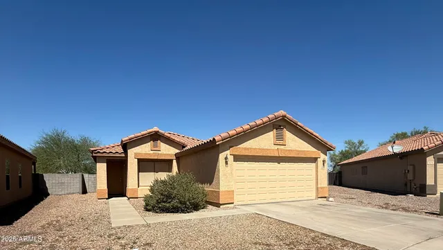 $1,650 | 678 West Kingman Loop, Casa Grande, AZ 85122