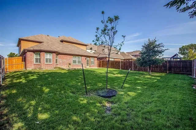 $2,895 | 2108 Eppright Drive, Little Elm, TX 75068