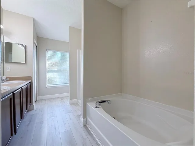 $2,350 | 10232 Lake District Lane, Unit S, Orlando, FL 32832