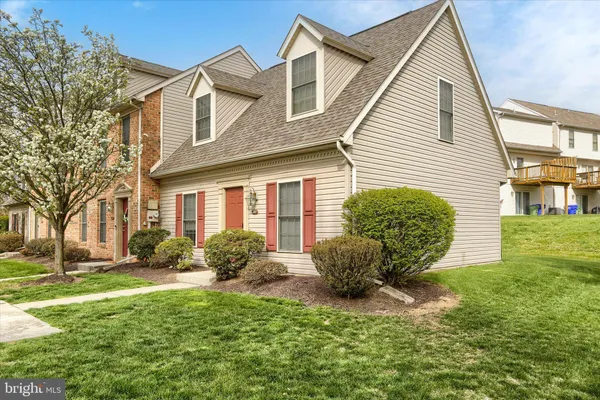 $225,000 | 200 North Timber Court, Harrisburg, PA 17110