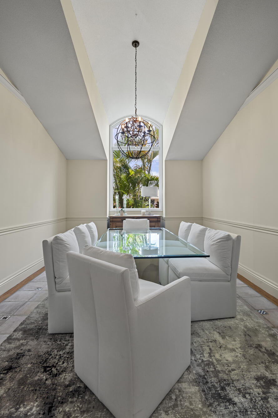 10252 Shireoaks Lane Boca Raton, FL 33498 - Photo 9 of 51 alfa22