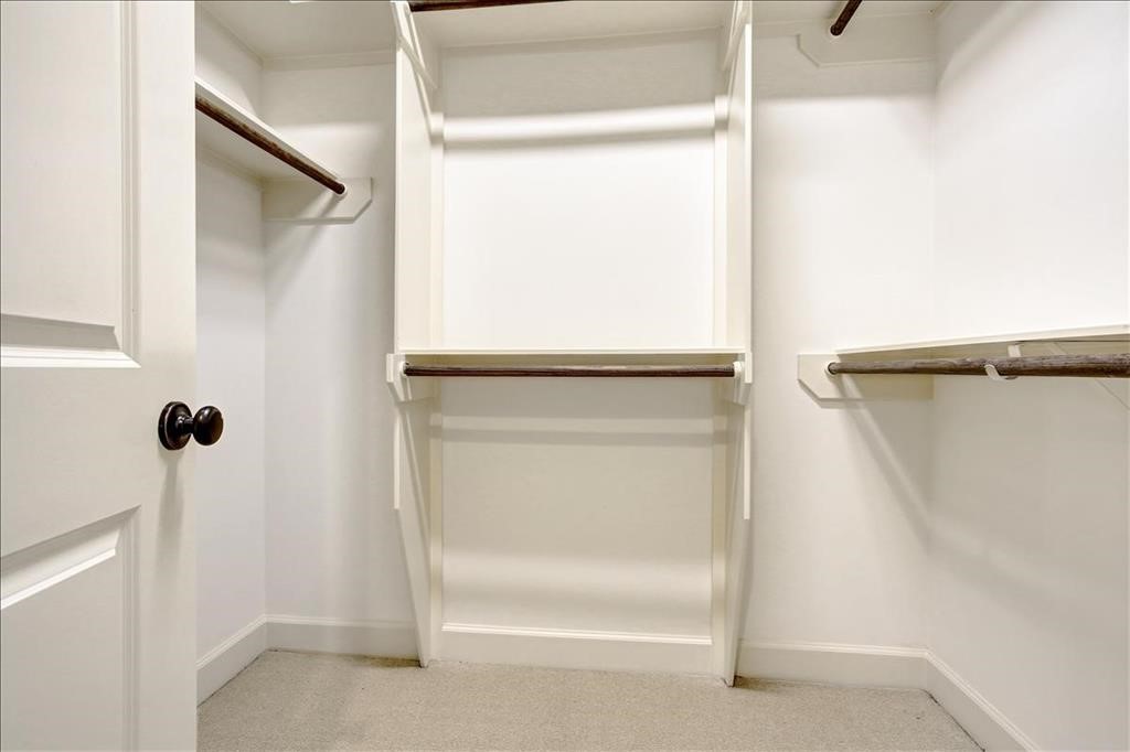 2318 Welch Street Houston, TX 77019 - Photo 27 of 35 Custom walk-in closets & upgraded commercial berber carpet on all bedrooms