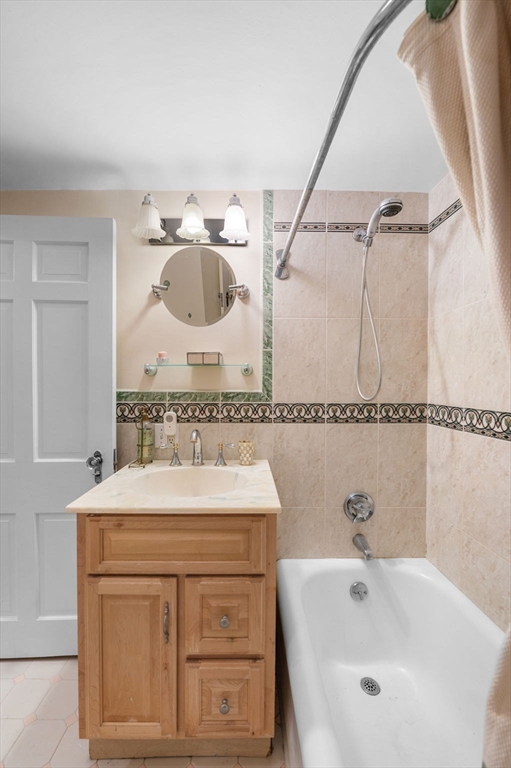 37 Stanley Road Swampscott, MA 01907 - Photo 23 of 40 Gallery Image 23