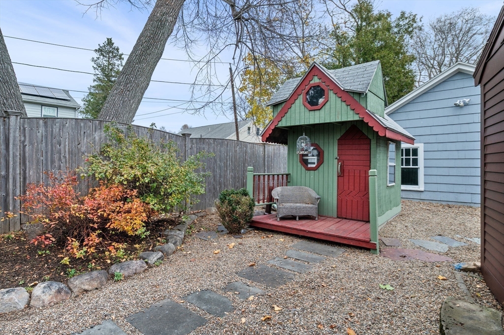 37 Stanley Road Swampscott, MA 01907 - Photo 38 of 40 Gallery Image 38