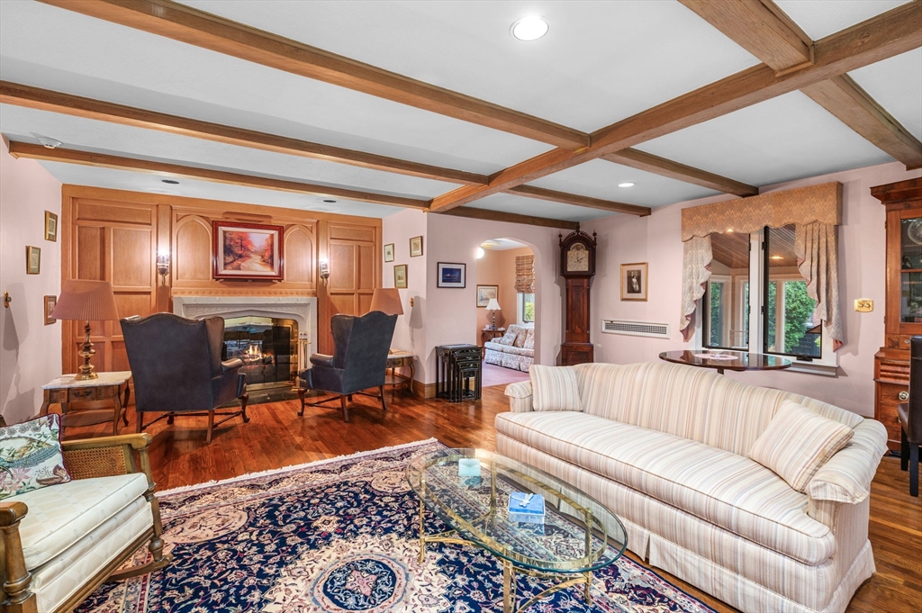 37 Stanley Road Swampscott, MA 01907 - Photo 5 of 40 Gallery Image 5