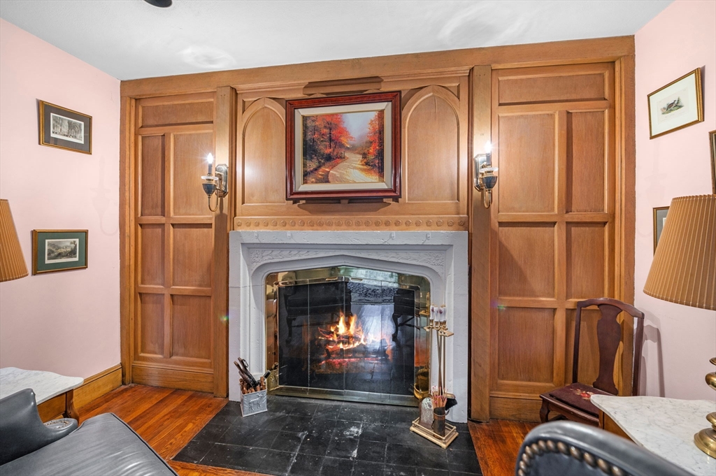 37 Stanley Road Swampscott, MA 01907 - Photo 6 of 40 Gallery Image 6