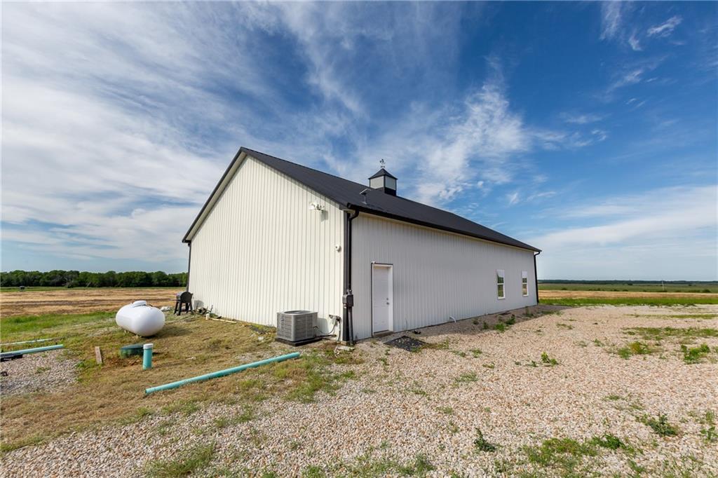27699 South Hoch Road Osage City, KS 66523 - Photo 48 of 99