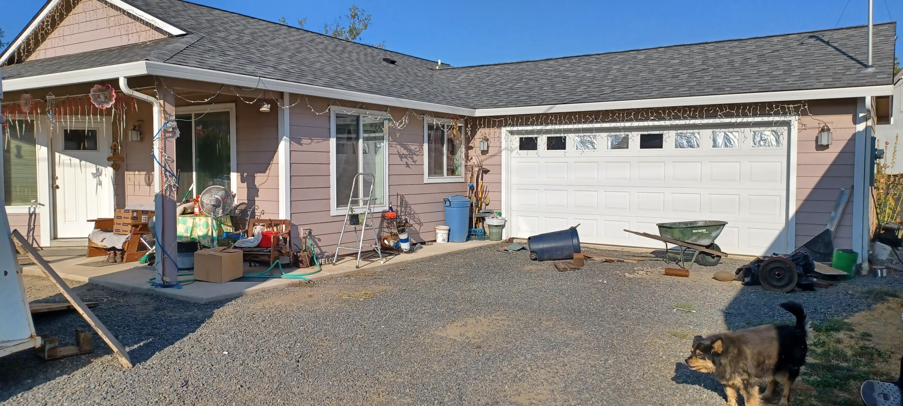 123 Lampman Road Gold Hill, OR 97525 - Photo 1 of 24 20220913_170752