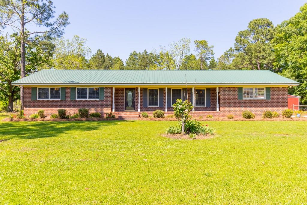 8605 Val Del Road Adel, GA 31620 - Photo 1 of 46 Gallery Image 1