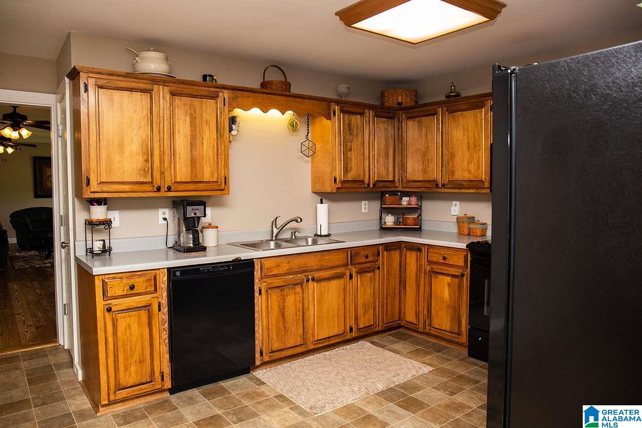 1325 Moore Road Altoona, AL 35952 - Photo 13 of 32