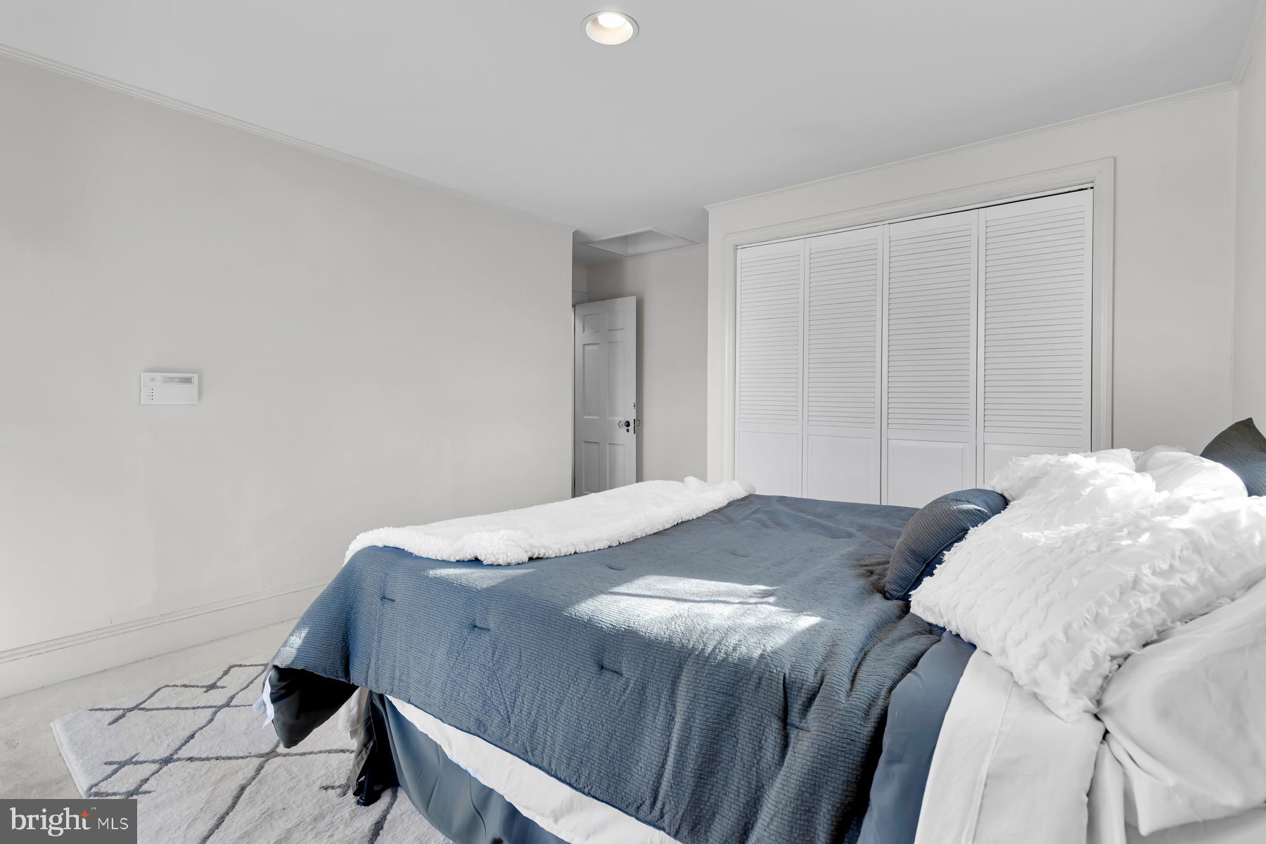 2303 Crest Road Baltimore, MD 21209 - Photo 25 of 35