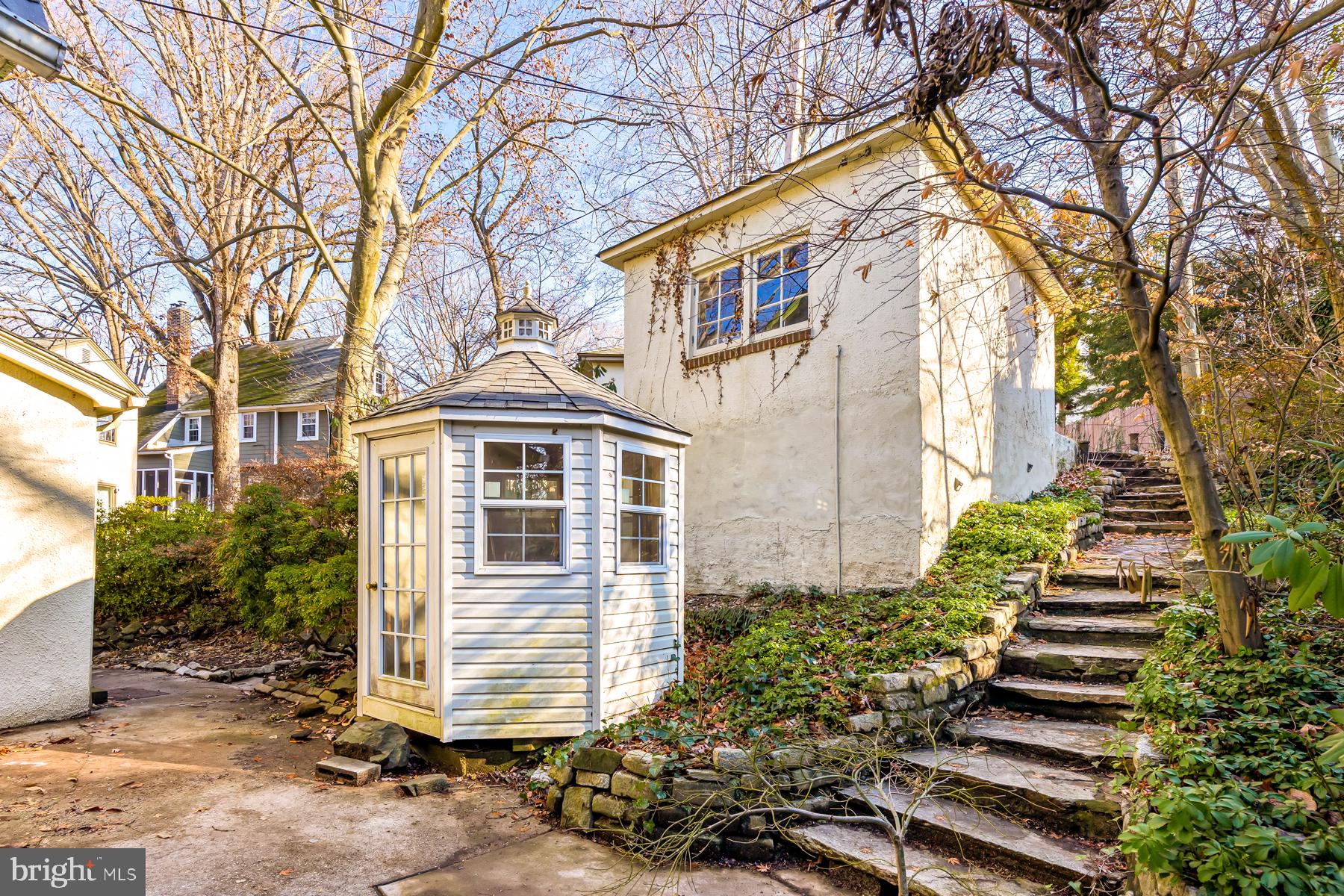 2303 Crest Road Baltimore, MD 21209 - Photo 32 of 35